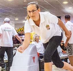 hely ÚSZÁS Gyurkó Alexandra évek óta szerepel Az Év fogyatékos női sportolója tízes listáján, 2015-ben a XX.