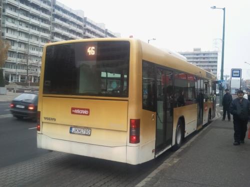 Javában folyik a cég autóbusz-állományának projekt-azonos