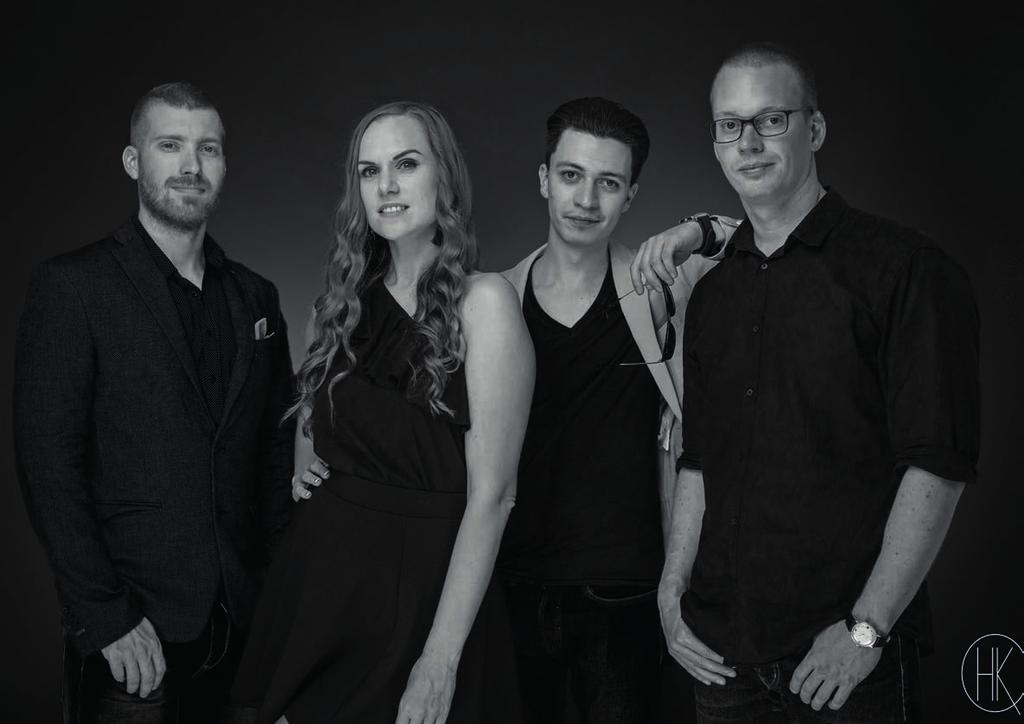 Bencsik Gyula Ez vagyok én, és ezt felvállalom Idén 10 éves a Hajdu Klára Quartet, amely már abban is egyedülálló a magyar jazzszcénában, hogy a névadó az együttes egyik zeneszerzője, szövegírója,