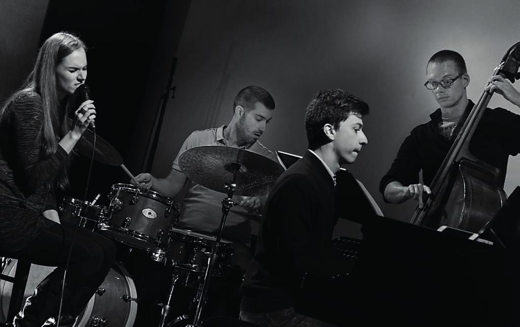 Szakonyi Milán Fonogram-díjra jelölték Az év hazai jazz albuma kate góriában. Nehéz lenne most megugrani ezt a mércét, de nem is áll szándékomban.