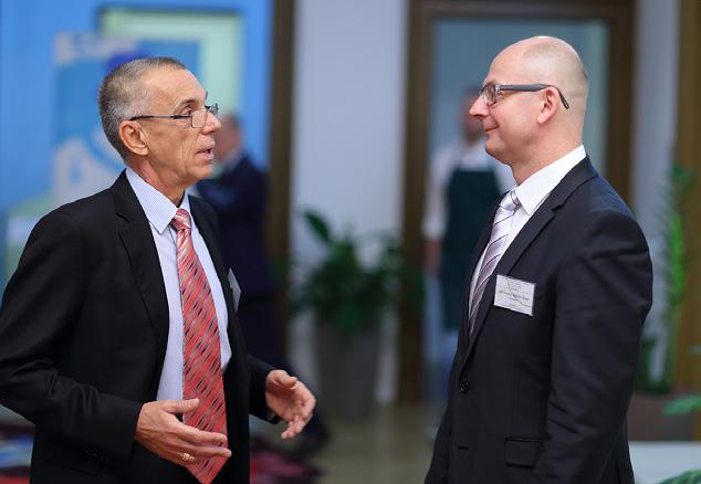 NAPIREND Megnyitók Közbeszerzési jogorvoslati intézményrendszerek bemutatása Az elektronikus kapcsolattartás főbb szabályai a jogorvoslati eljárásokban Az elsőfokú közbeszerzési döntések