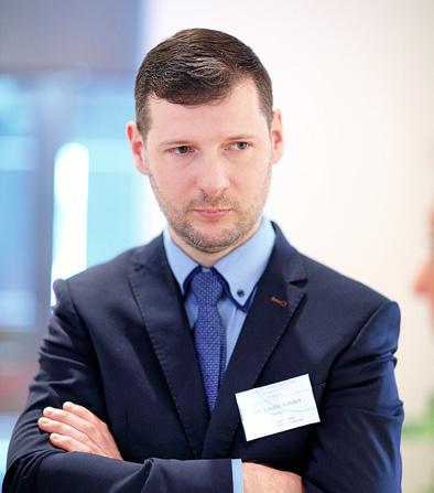 elnök dr.