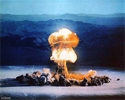 Ezt követően Japán kapitulált (1945. aug. 14.) bár 3.