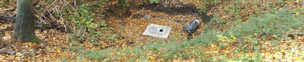 A KUTATÁSI ENGEDÉLYBEN MEGJELÖLT OBJEKTUMOK: Dőlt kúti-víznyelőbarlang Két csempés, avagy Szakáll nyiladéki-barlang Karsztos mélyedések A DŐLT KÚTI-VÍZNYELŐBARLANG: A barlangban 2016 évben feltáró