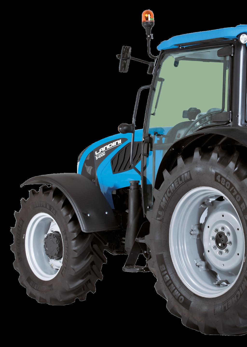 műszerfalpanel a kormánykerékkel együtt dönthető, így a gépkezelő folyamatosan figyelheti a traktor működési állapotát (E ábra).