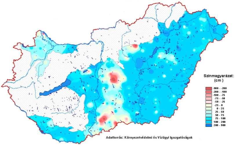 évi közepes talajvízszintek különbségének területi