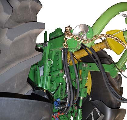 Pos: 4.45.7 /Beipacks/Sonstige/Sicherungskette 89kN/Sicherungskette am Traktor montieren Mäher,Schwader,Wender Bild @ 50\mod_36048508388_9.