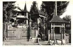 Medve tó, fürdőz 2400 21531.