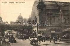 1899 Berlin, Denk mal des