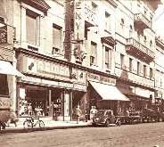 22 ReMényi Zoltán, 1930 RZoltán REMÉNYI (1900 budapest 1974 Toronto) learnt the making of violins from his father between 1916 and 1918, during which time he graduated from the Academy of commerce,