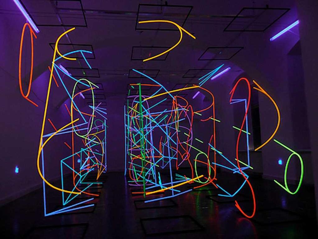 [22. kép] MENGYÁN András: POLIFÓNIKUS VIZUÁLIS TÉR (2009) 660x300x250cm