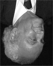 Linus Pauling, kémiai (1954) és béke (1962) Nobel-díjas német származású amerikai kémikus: álláspontjaink a nukleáris energiatermelô üzemekrôl nem állnak távol egymástól, de a nukleáris fegyverekkel