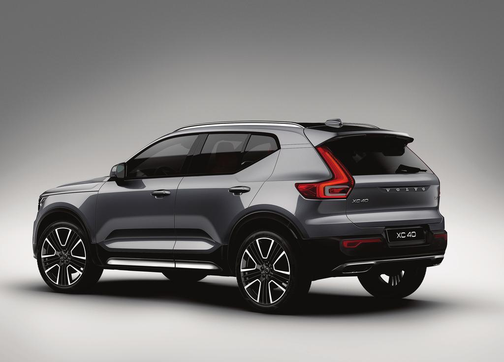 VOLVO XC40