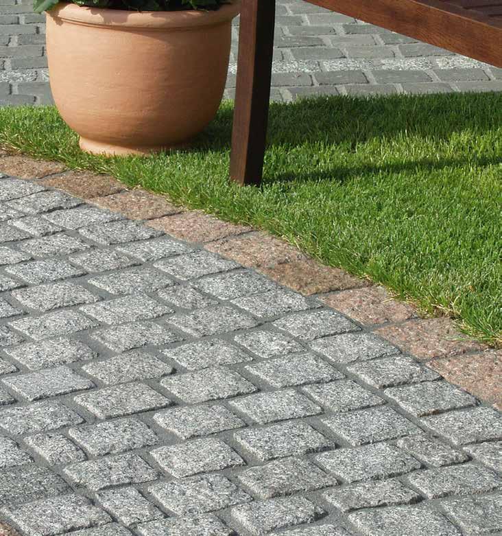 A kültéri profi Sopro PflasterFuge pro cement alapú,száraz készhabarcs beton, természetes kő
