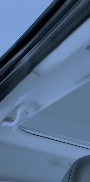 biztosít a vezető számára. A CITROËN C3 PICASSO egész utastere fényárban úszik.