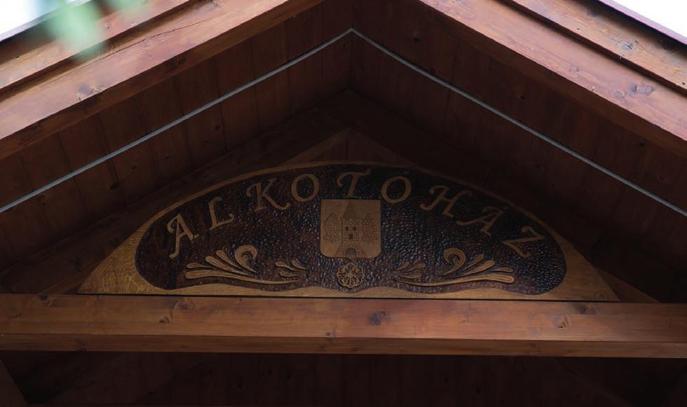 Induljunk ki épülethomlokzatunk arányaiból, méreteiből.