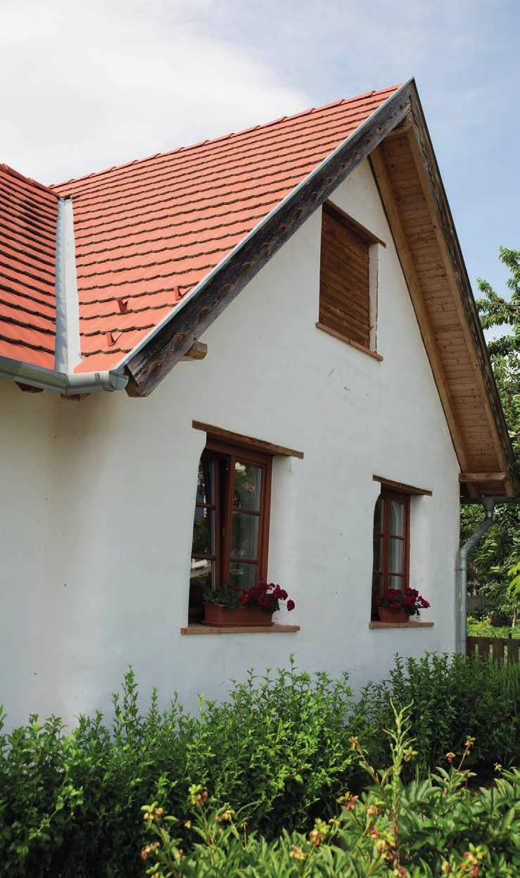 79 Jó például szolgál új építésű családi házra a Széchenyi körút sarkán álló épület.