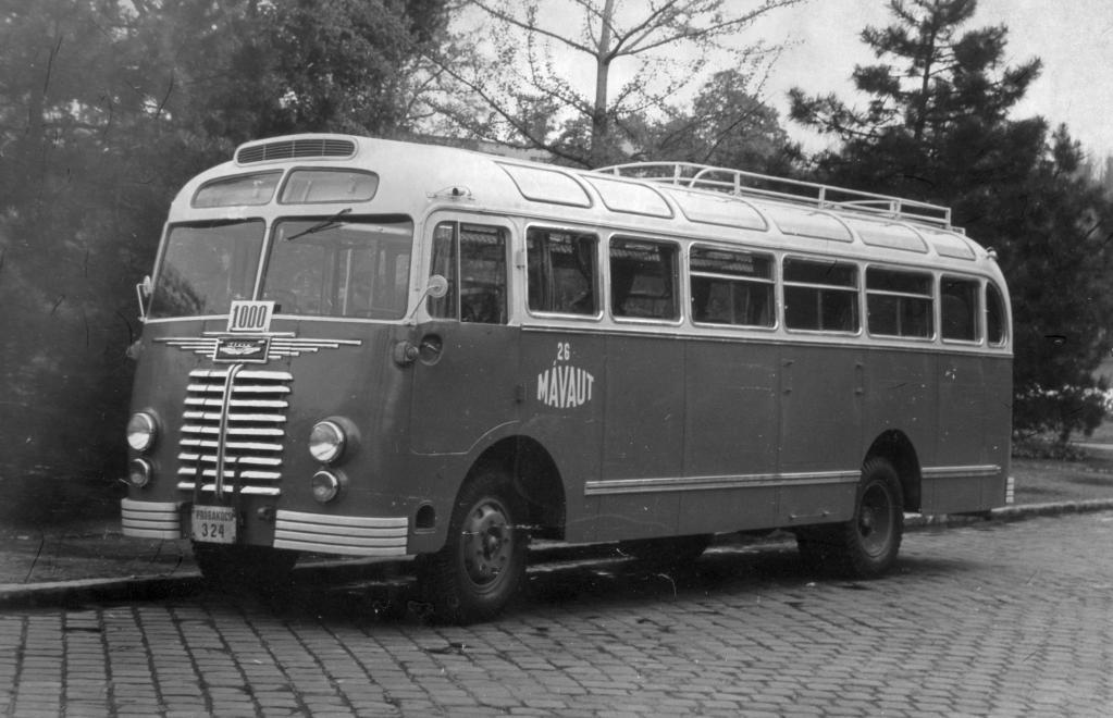 Az IKARUS 30 távolsági autóbusz a nejlonbusz műszaki jellemzői abban az időben a távolsági buszközlekedés alapjárműve volt motor a busz