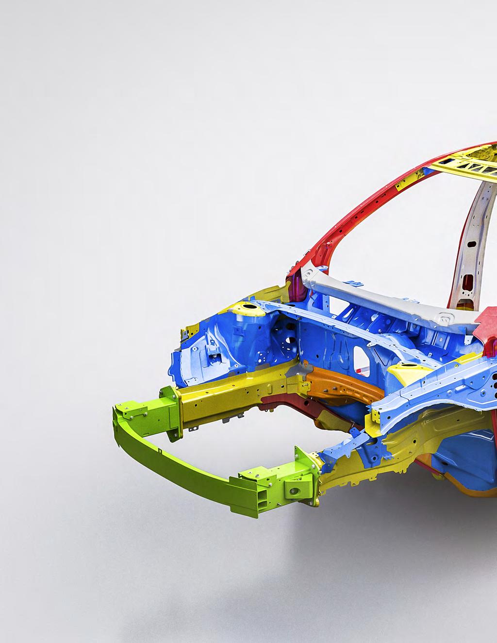 40 VOLVO XC40 BIZTONSÁGOSABB, MINT VALAHA A vezető és az utasok védelme minden Volvo modellnél elsődleges szempont.