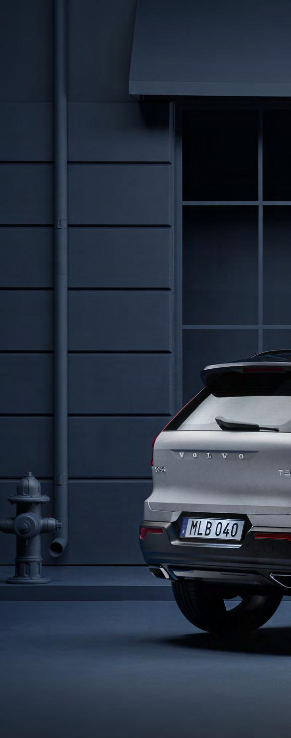 6 VOLVO XC40 SZABADIDŐAUTÓ, DE MÁS, MINT A TÖBBI Az XC40 született szabadidőautó amelyet a nagyvárosokra hangoltak.