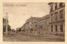 Szolnok, népvise letes