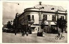 Huszt, Chust; vár rom, tér,