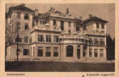 Balatonföldvár, v asútállomás