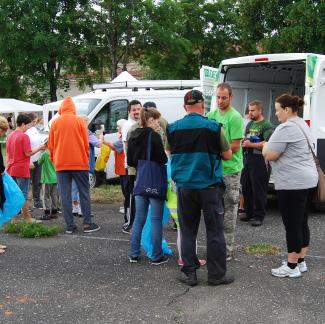 A Városi Közterület-fenntartó Vállalat fenntartja magának a jogot, hogy kedvezőtlen időjárás vagy a medencék fertőtlenítése idején egy-egy napra a strandövezetet bezárja.
