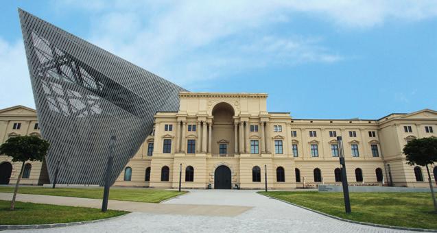 jelenlévő, különleges vegyi anyagokat gyártó és