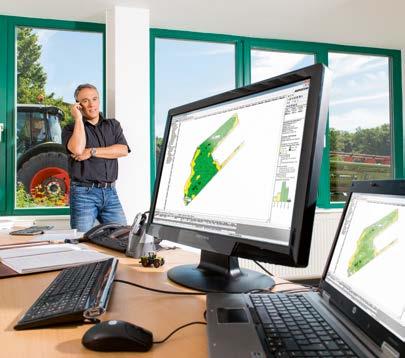 segítségével lehetősége nyílik megbízásmenedzsmenten alapuló hozamtérkép elkészítésére. A LEXION-ban érzékelők mérik a hozamot és a szemnedvességet.