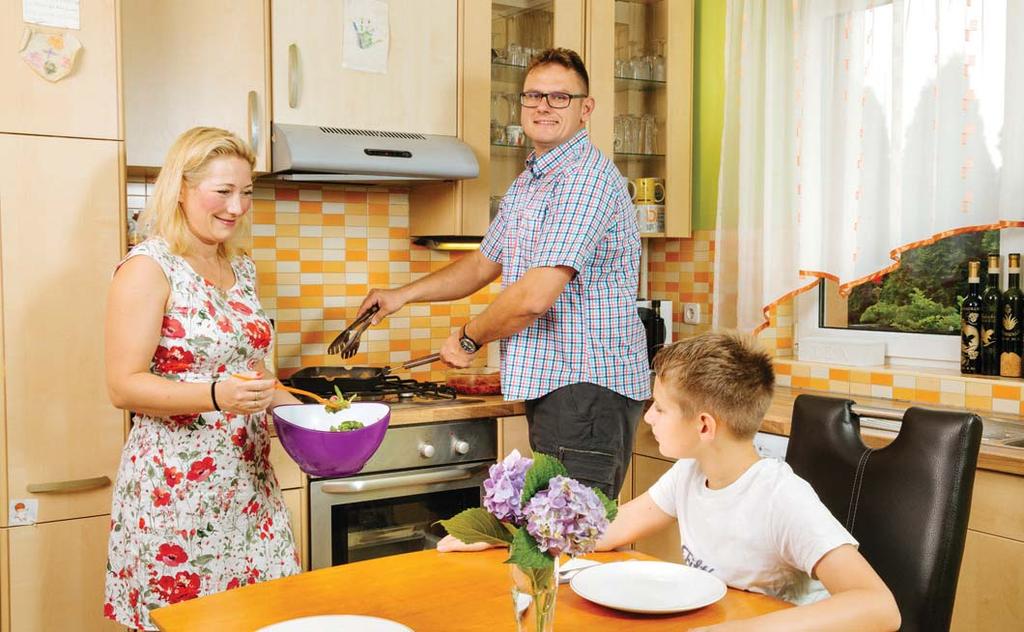 Za nas je važno koristiti svježe namirnice iz kontroliranog, kvalitetnog izvora.