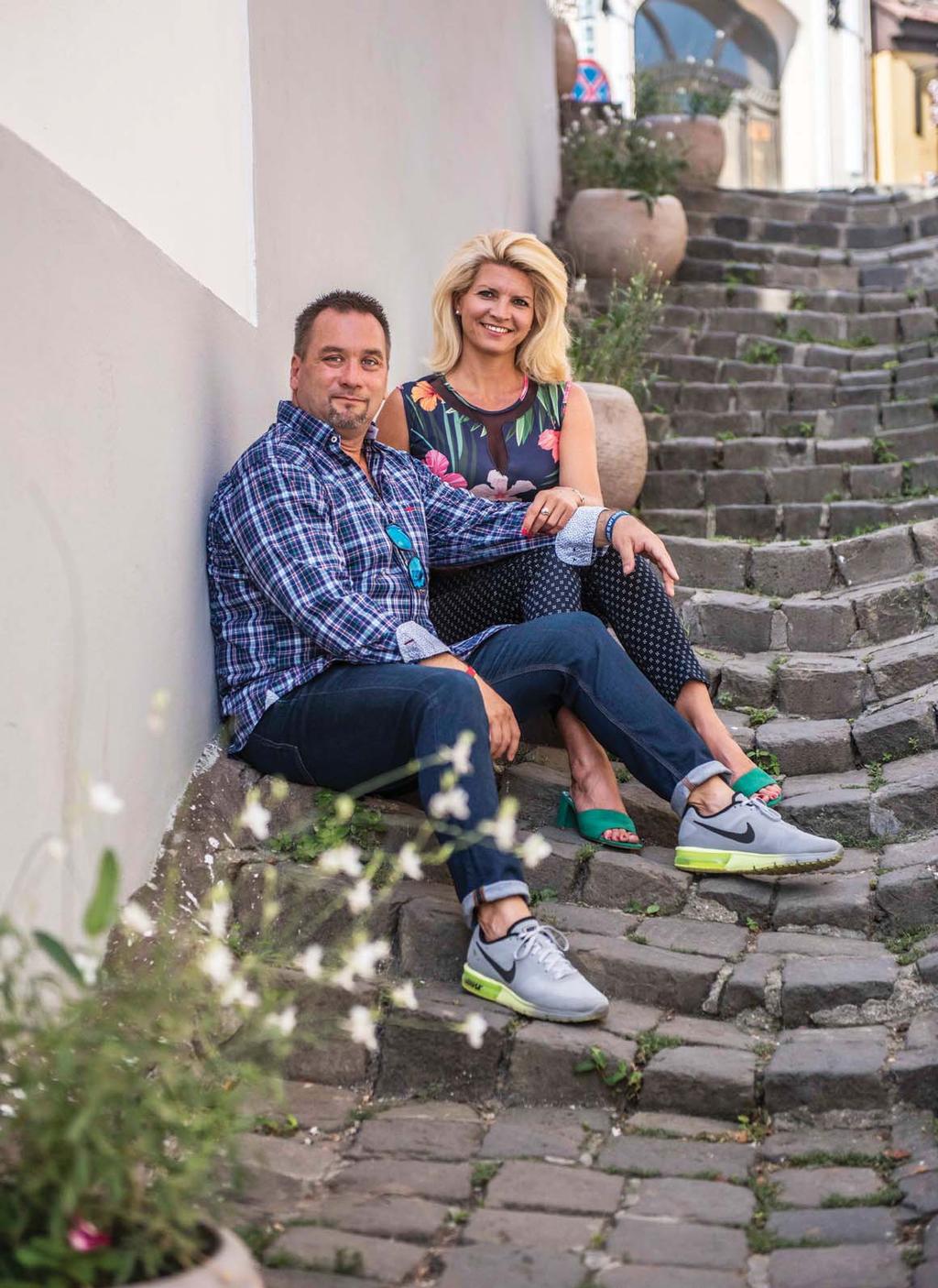 KÁROLY LÉRÁNT I EDINA TÓTH LÉRÁNTNÉ Senior Eagle Manageri Sponzor: Utasi Anita & Utasi István Viša sponzorska linija: Gecse Andrea, Varga Róbert és Varga- Hortobágyi Tímea, Leveleki Zsolt, Herman
