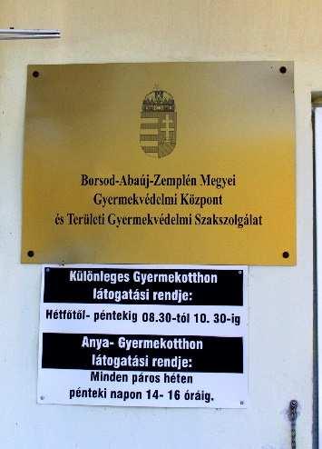 határában