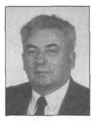 2000. Évi díjazottak Elektrotechnika nagydíj: Balázs Péter A Budapesti Műszaki Egyetemen erősáramú szakon végzett 1966-ban és az ERŐTERV-nél kezdett el dolgozni villamosmérnökként.