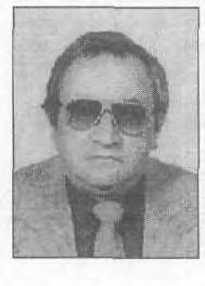 Miskolcon, 1996-ban Ukrajnában, 1997-ben Szlovákiában Kassán és Budapesten szakmai szemináriumokat és tanfolyamokat tart.
