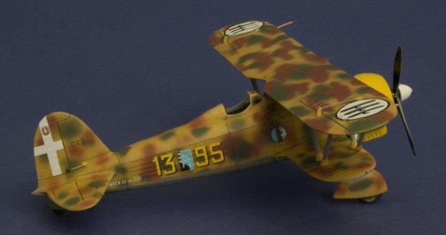 kitéve. A 13 95-ös oldalszámú Fiat CR.42-es valószínűleg még sok évtizeden keresztül a Brit Királyi Légierő Múzeumának legféltettebb kincsei közé fog tartozni. 11.