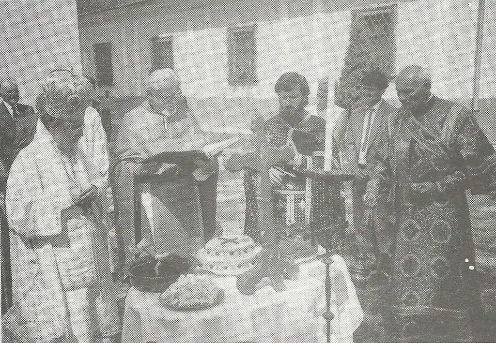 A ráckevei búcsú egyik jelenete (1990). 10.