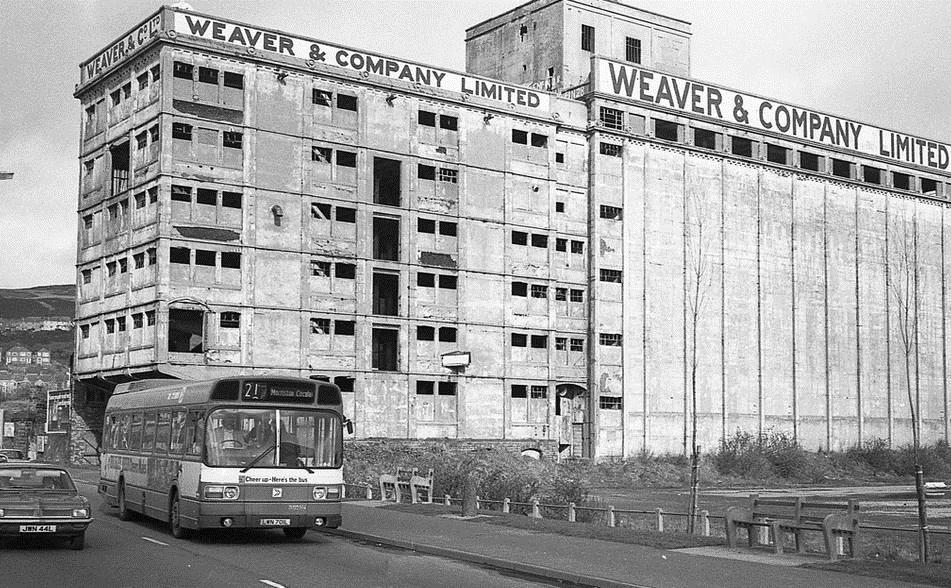 WEAVER Building / WALES, Swansea /