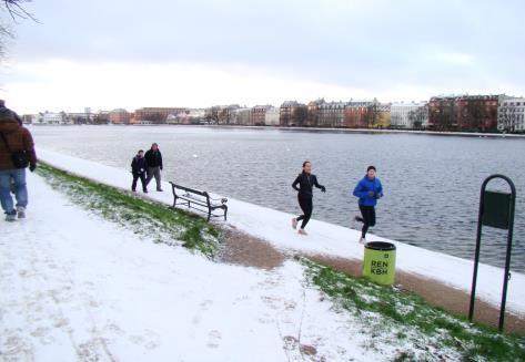 A FENNTARTHATÓ VÁROSI MOBILITÁS-TERVEZÉS Stratégiai terv, tervezési kultúra és gyakorlat, tervezési módszer Emberközpontú