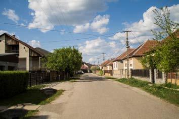 Sorszám Régi név Új név 11. Majakovszkij Tomori Pál 12. Május 1. Császtai 14. Népköztársaság Kenderföldi 15. November 7. Bányász 16. Rudas László Muskátli 17. Sallai Imre Fűzfa 18.