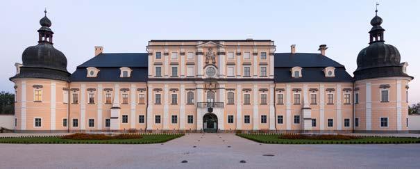 1604-ben a Bocskai szabadságharc egyik csatája az Isten-hegy és a szendrőládi szőlőhegy (Nagy-hegy) közötti területen zajlott le, amely edelény-ládbesenyői csata néven vonult be a hadtörténelembe.