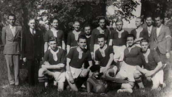 labdarúgó csapat felszerelését 1942 tavaszától. Ez év őszétől megszervezték az országos Levente labdarúgó bajnokságot, így az edelényi közönség újra bajnoki mérkőzéseken szurkolhatott.