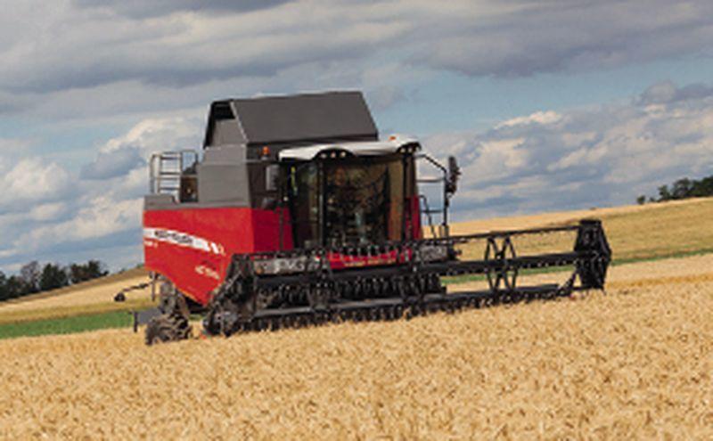 Az AGCO csoporthoz tartozó Massey Ferguson gabonakombájn kínálatát négy gépcsalád, a hagyományos felépítésű, 5 és 6 rázóládás Activa és Beta, a 8 ládás Centora, valamint a nemrég kifejlesztett hibrid