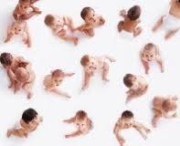 DEMOGRÁFIA ALAPFOGALMAI A népességnövekedés meghatározó tényezője a természetes szaporodás. Természetes szaporodás: az élve születések és halálozások számának különbsége.