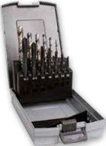 Szerszámalapanyag: gyorsacél (HSS) 9960 Kivitel Gyártói azonosító HSS-E 290 129 975592 25 060 31 826 HSS-E, VA, INOX 390 129 975593 31 855 40 456 Gépi menetfúró+csigafúró készlet, műanyag