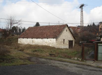 3.1.2. TB-2. számú módosítás: Az 1923. hrsz.-ú, a Kőbányai út torkolatától délre fekvő közterületből 240 m 2 nagyságú Lke-7 jelű kertvárosias lakóterület kiszabályozása és az 1923. hrsz. alatti közterület újraszabályozása (TRT_3F6); Hatályos TSZT Hatályos SZT Az Ófaluban, a Szabadság út Kőbányai úti torkolata közelében található 1922.