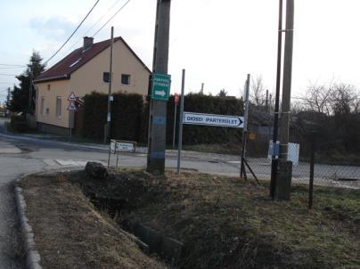 beépítése, jelenleginél sűrűbb beültetése a mainál kedvezőtlenebb forgalmi helyzetet teremthet.