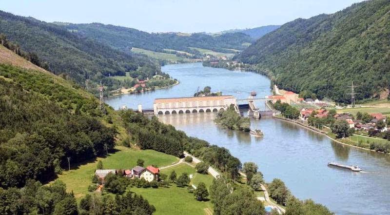 Villamosenergetika és biztonságtechnika 2.8.2. ÜZEMVÍZCSATORNÁS ERŐMŰ 2.23.