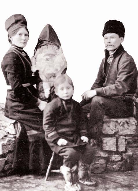 Elsa Laula Renberg bearrašiinnis. dalgo beasai čalbmeeadneskuvlii. Ja aiddo dáid fágaid livččii čađahan realskuvllas, jus livččii doppe vázzán.