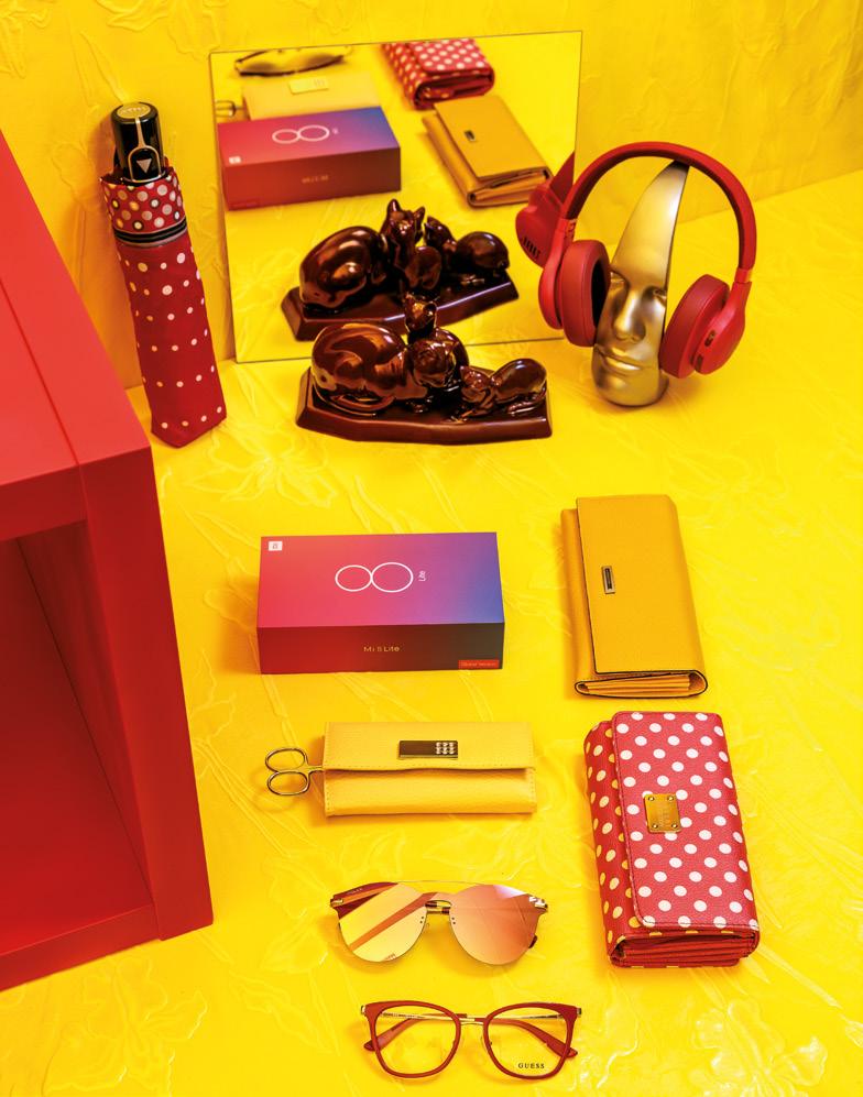 -Női- -Férfi- Esernyő Multileder 5.990.- Ft Macskacsalád Time and Arts 74.900.- Ft Fejhallgató JBL Perfect Gsm 27.900.- Ft Pénztárcák Multileder 6.990.- / 9.990.- Ft / db Mobiltelefon Xiaomi 66.